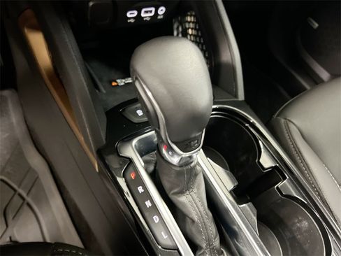 Used 2023 Chevrolet TrailBlazer ACTIV w/ Technology Package image 16