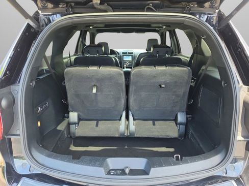 Used 2018 Ford Explorer Platinum AWD/4WD image 11