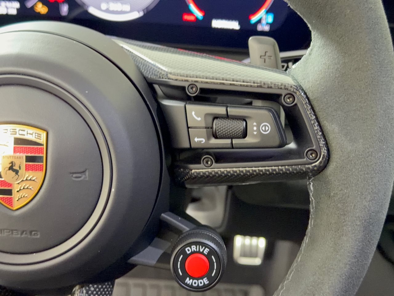 Certified 2025 Porsche Cayenne Turbo GT AWD/4WD image 22