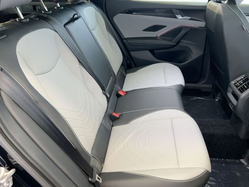 New 2026 Volkswagen Tiguan SE R-Line image 29