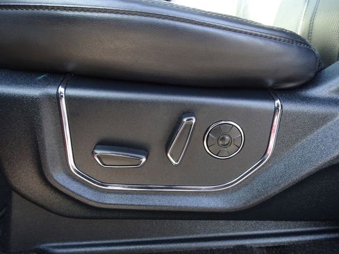 Used 2021 Ford Expedition Max Platinum image 14