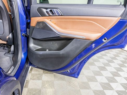 Used 2022 BMW X5 xDrive40i w/ Premium Package image 48