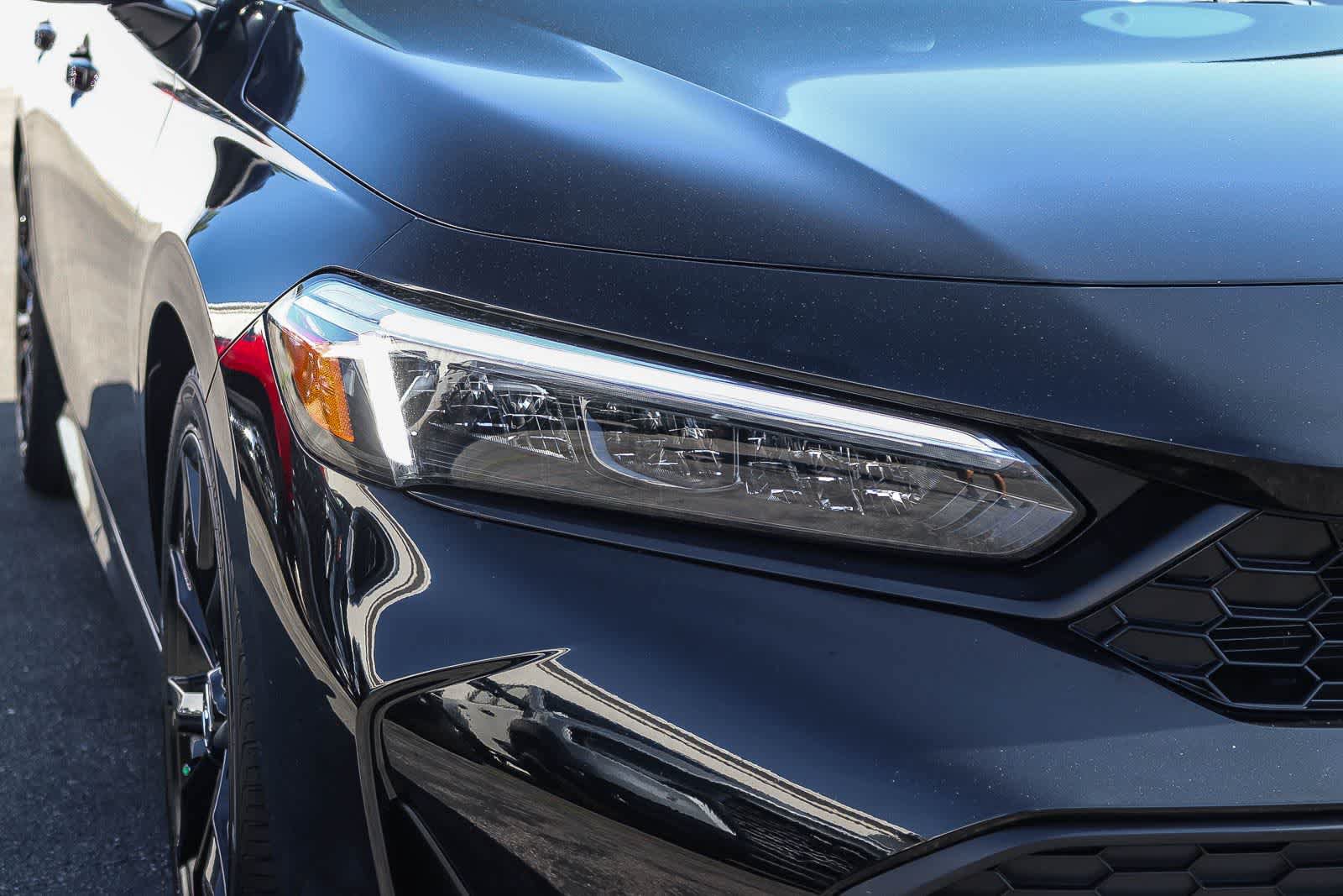Used 2025 Honda Civic Sport image 8