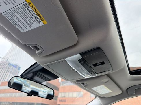 Used 2021 Nissan Altima 2.5 SR w/ SR Premium Package image 28