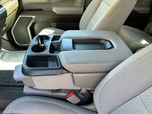 Used 2023 Chevrolet Silverado 1500 LT image 22