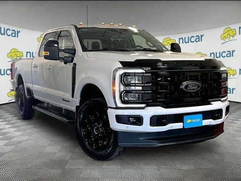 Used 2023 Ford F350 Lariat w/ Lariat Ultimate Package AWD/4WD image 1