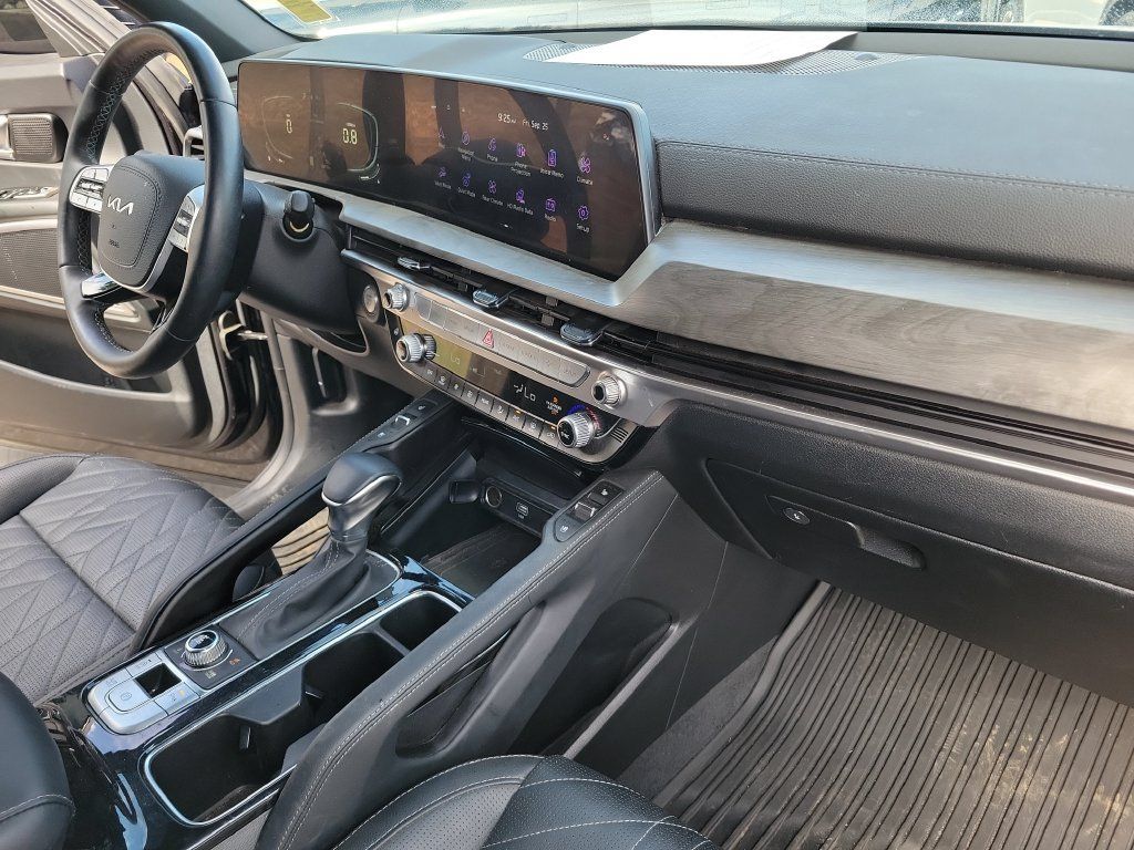 Used 2025 Kia Telluride EX X-Line AWD/4WD image 15