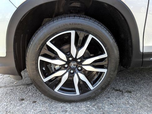 Used 2019 Honda Pilot Touring image 66