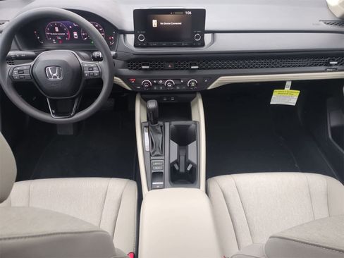 New 2025 Honda Accord SE image 16