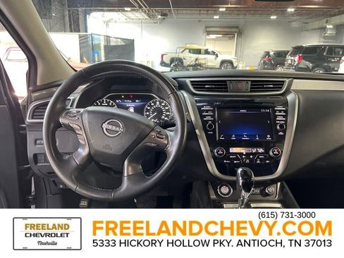 Used 2023 Nissan Murano SV image 23