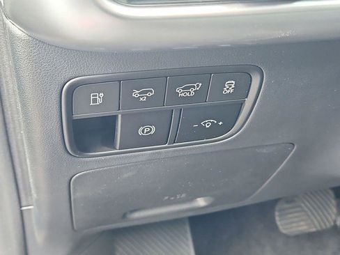 New 2026 Hyundai Ioniq 9 SE image 9