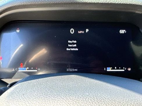 Certified 2023 Jeep Grand Cherokee Limited w/ Trailer Tow Prep Group (B) image 24