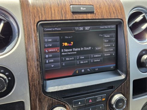 Used 2013 Ford F150 Lariat w/ Luxury Equipment Group AWD/4WD image 18