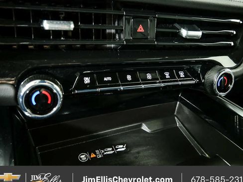 Certified 2025 Chevrolet Tahoe LT image 15