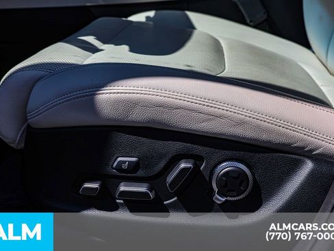 Used 2024 Genesis Electrified GV70 Advanced image 22