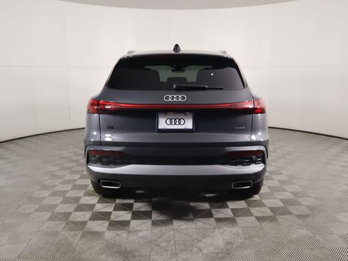 Used 2025 Audi Q5 Premium w/ Convenience Package image 7