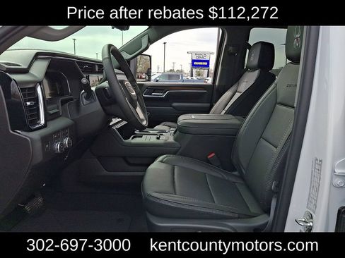 New 2026 GMC Sierra 2500 Denali w/ Denali Reserve Package AWD/4WD image 14