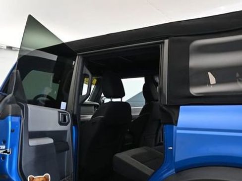 Used 2023 Ford Bronco Big Bend w/ Sasquatch Package image 14