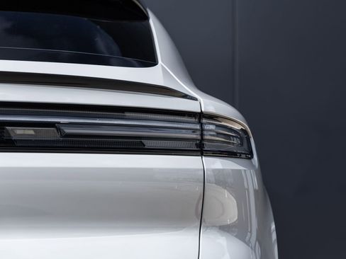 New 2026 Porsche Cayenne Coupe image 14