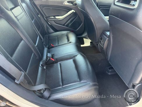 Used 2019 Mercedes-Benz CLA 250 image 15