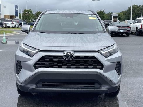 Used 2022 Toyota RAV4 XLE AWD/4WD image 23