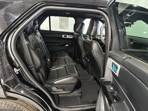 Used 2022 Ford Explorer ST w/ ST Street Pack AWD/4WD image 25