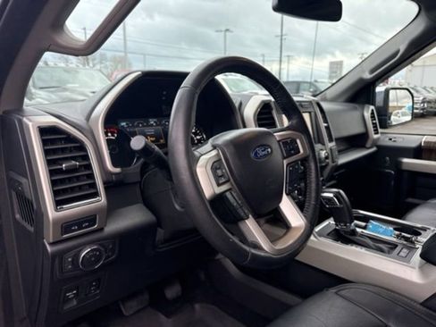 Used 2019 Ford F150 Lariat w/ Equipment Group 502A Luxury image 19