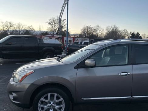 Used 2013 Nissan Rogue SL image 17