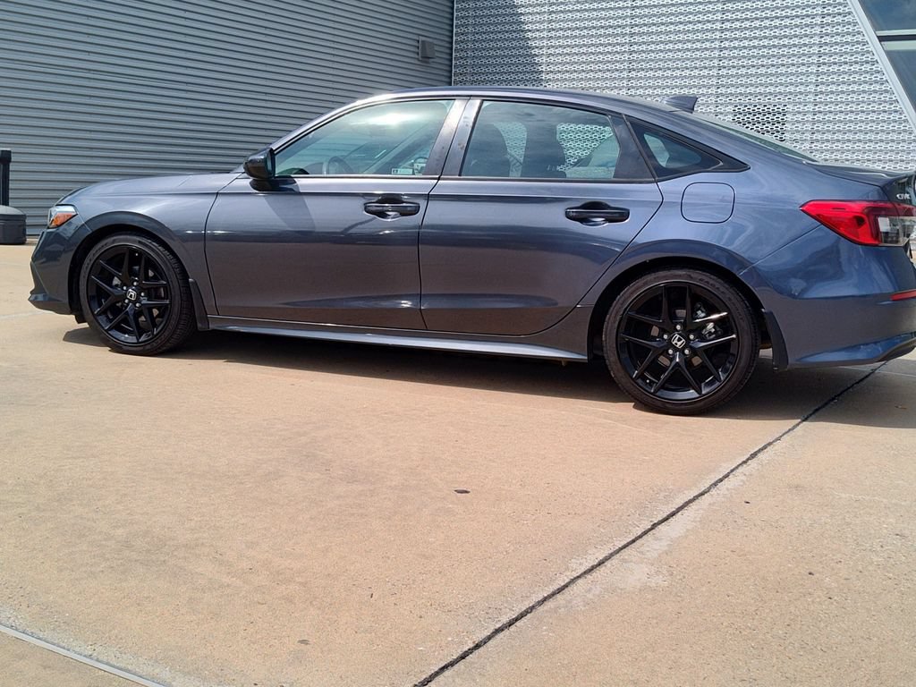 Used 2024 Honda Civic Sport image 5