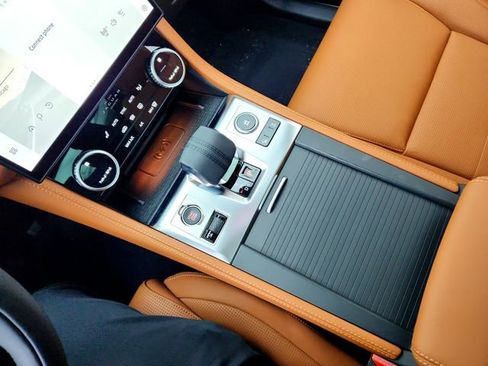 New 2025 Jaguar F-PACE R-Dynamic S image 26