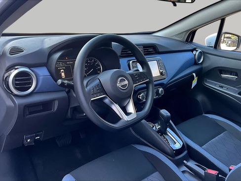 Used 2025 Nissan Versa SV w/ Trunk Package FWD image 10