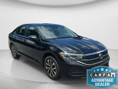 Used 2024 Volkswagen Jetta S FWD image 3