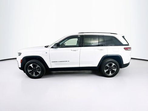 Used 2023 Jeep Grand Cherokee 4WD 4xe w/ Luxury Tech Group II image 4