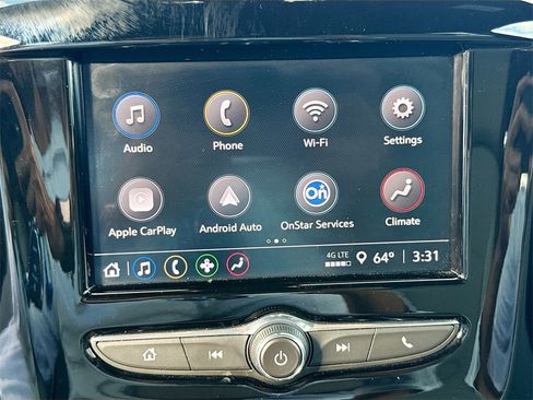 Used 2022 Chevrolet Traverse LS image 14