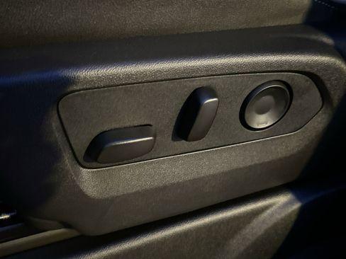 New 2026 Chevrolet Suburban Premier AWD/4WD image 12