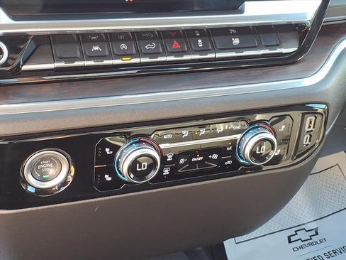 Certified 2024 GMC Sierra 1500 SLT image 19