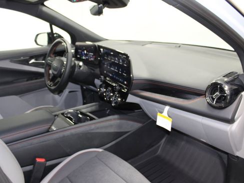 New 2026 Chevrolet Blazer EV SS image 24