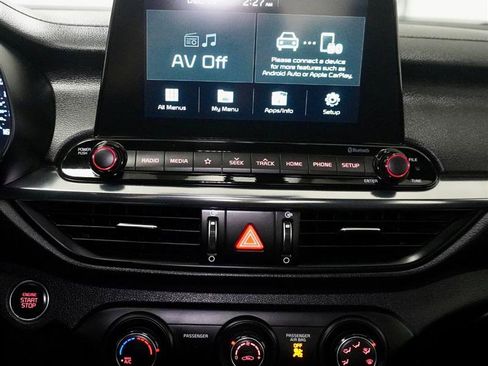Used 2020 Kia Forte GT-Line image 13