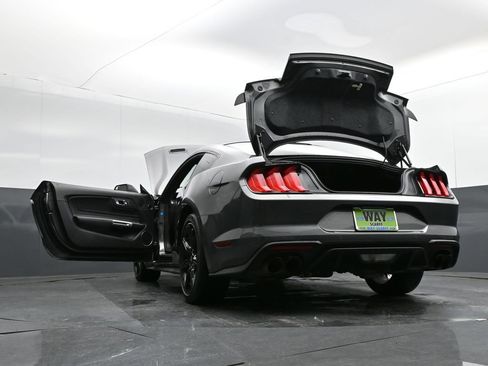 Used 2018 Ford Mustang GT Premium w/ Equipment Group 401A image 37