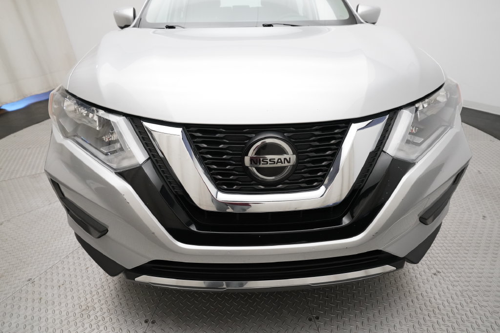 Used 2020 Nissan Rogue S AWD/4WD image 21