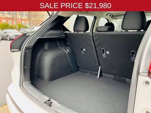 New 2025 Nissan Kicks Play S image 12