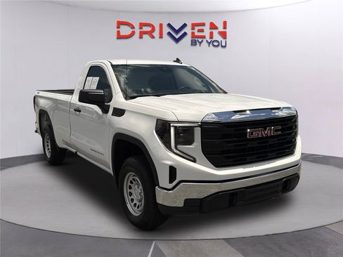 Used 2025 GMC Sierra 1500 Pro w/ Pro Value Package AWD/4WD image 1
