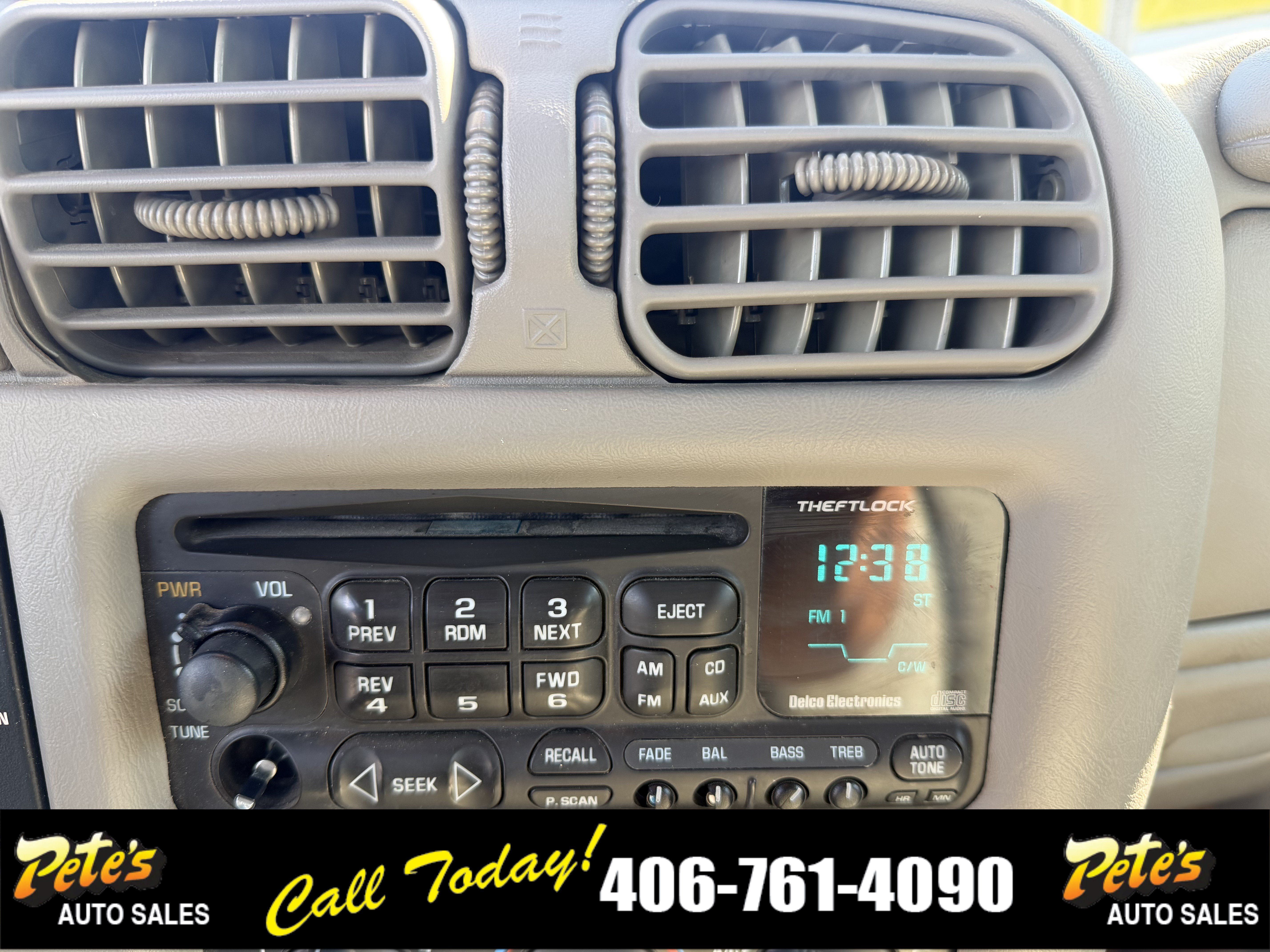 Used 2001 Chevrolet S10 Pickup LS w/ Preferred Equipment Group RWD image 38