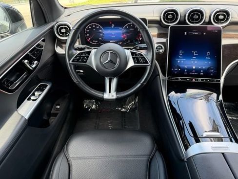 Certified 2024 Mercedes-Benz GLC 300 4MATIC image 11
