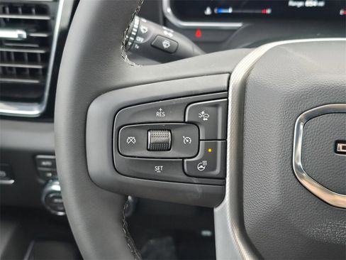 New 2026 GMC Sierra 3500 Denali w/ Denali Reserve Package image 18