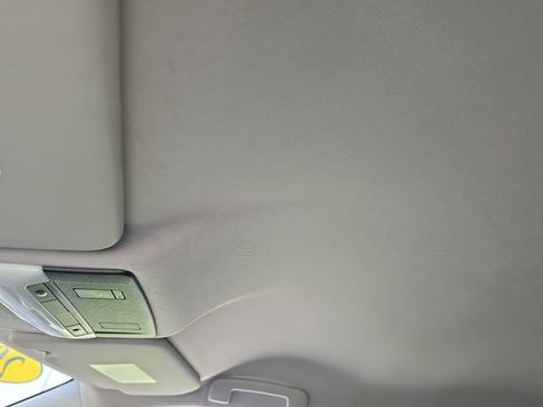 Used 2022 Mitsubishi Outlander SE AWD/4WD image 32