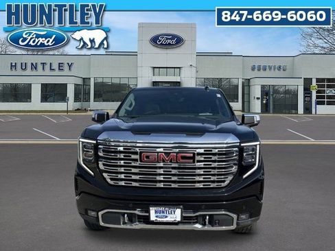 Used 2024 GMC Sierra 1500 Denali w/ Denali Reserve Package image 3