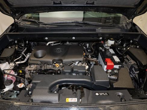 Certified 2024 Toyota RAV4 XLE image 18