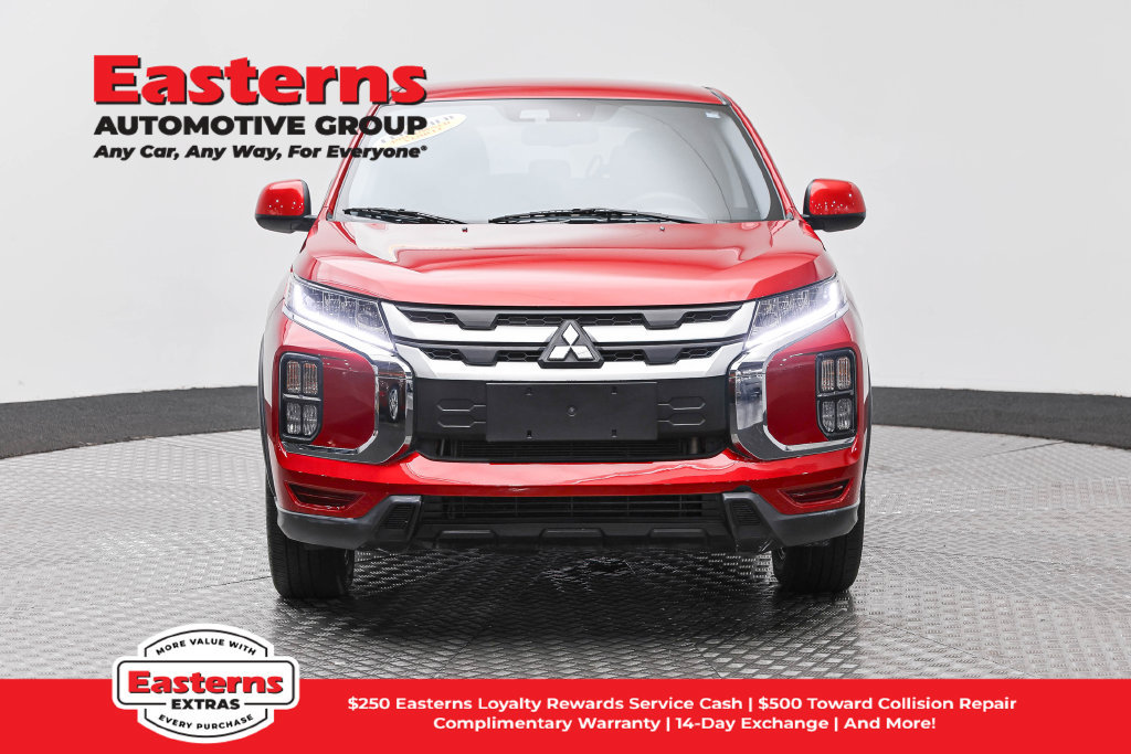 Used 2023 Mitsubishi Outlander Sport ES AWD/4WD image 3