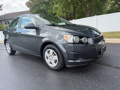 Used 2016 Chevrolet Sonic LS image 11